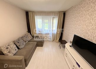 Продается 2-ком. квартира, 43 м2, Киров, улица Ленина, 179