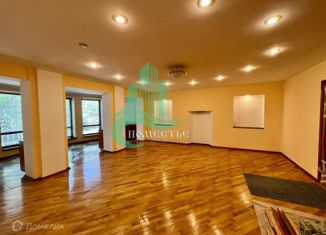 Продается пятикомнатная квартира, 158.5 м2, Феодосия, бульвар Старшинова