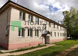 Продаю двухкомнатную квартиру, 34.5 м2, село Нылга, Школьный переулок, 13