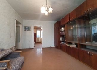 Продается 4-комнатная квартира, 70 м2, Сызрань, проспект 50 лет Октября, 37
