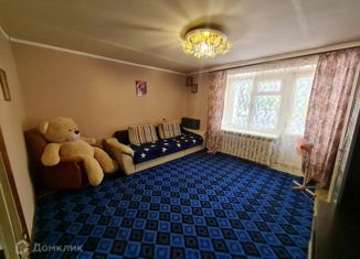 Продаю 3-ком. квартиру, 65.8 м2, Лысково, улица Мичурина, 9