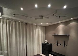 Продажа 1-ком. квартиры, 38 м2, Краснодар, улица Цезаря Куникова, 35, ЖК Победа-2