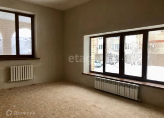 Продажа 2-комнатной квартиры, 67.3 м2, Оренбургская область, Литейная улица, 64