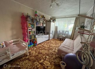 Продаю однокомнатную квартиру, 30 м2, Арзамас, улица 9 Мая, 3