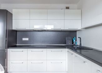 Продается 2-ком. квартира, 57.2 м2, Краснодар, улица Евгении Жигуленко, 13, ЖК Победный