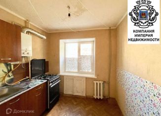 Сдам в аренду 1-комнатную квартиру, 31.2 м2, Шебекино, улица Богдана Хмельницкого, 7