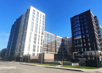 Продаю 2-комнатную квартиру, 74.2 м2, Санкт-Петербург, Белоостровская улица, 10к1, метро Лесная