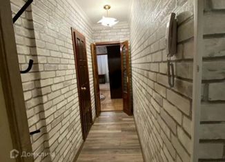 Продается 3-комнатная квартира, 50 м2, Ставрополь, улица Михаила Морозова, 10, микрорайон № 2