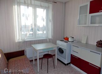 Сдача в аренду 1-комнатной квартиры, 45 м2, Челябинск, улица Рылеева, 2В