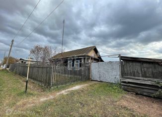 Продам дом, 34 м2, посёлок городского типа Тугулым, площадь 50-летия Октября