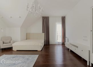 Аренда дома, 210 м2, Санкт-Петербург, Большой проспект, 30