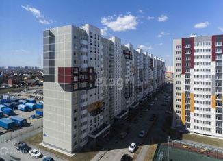 Продажа 2-комнатной квартиры, 67.7 м2, Тюмень, улица Александра Митинского, 4, Восточный округ