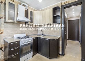 Продам 1-ком. квартиру, 30 м2, Челябинск, Комсомольский проспект, 79, Курчатовский район