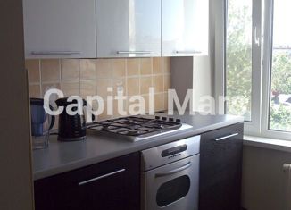 Сдача в аренду 1-ком. квартиры, 35 м2, Москва, улица Панфёрова, 18, улица Панфёрова