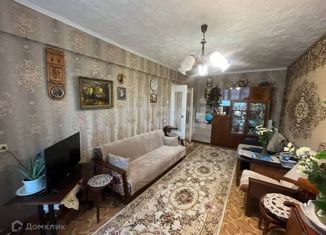 Продам 3-комнатную квартиру, 61.7 м2, Карачев, улица Карла Либкнехта, 31