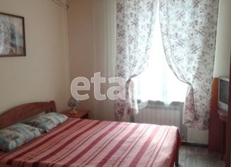 Продается многокомнатная квартира, 51.8 м2, Евпатория, улица Иванова, 6