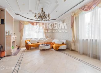 Продаю дом, 463 м2, Московская область, Школьный проезд, 2