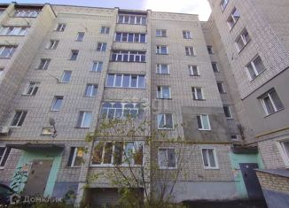 Трехкомнатная квартира на продажу, 61.1 м2, Тамбовская область, улица имени Фрунзе, 47