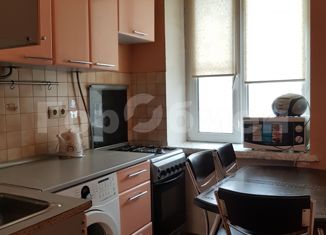 Сдается в аренду однокомнатная квартира, 28 м2, Москва, Икшинская улица, 6, Икшинская улица