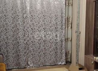 Продаю 2-комнатную квартиру, 50 м2, Нягань, микрорайон Энергетиков, 11