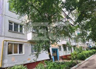 Продажа 4-комнатной квартиры, 57.8 м2, Брянск, Советский район, улица Костычева, 37