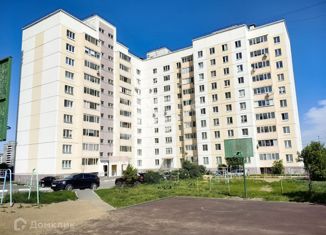 Продаю 3-ком. квартиру, 77.6 м2, Омская область, Омская улица, 132