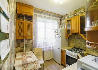 Продается трехкомнатная квартира, 42.9 м2, Ульяновск, проспект Нариманова, 43