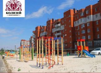 Продажа 1-комнатной квартиры, 50 м2, Волгоград, улица имени Старшего Лейтенанта Токарева, 3, ЖК Колизей