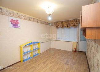 Продам 3-ком. квартиру, 63.4 м2, Новый Уренгой, проспект Губкина, 11