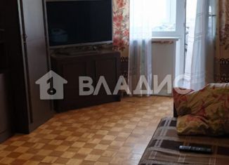 Продается двухкомнатная квартира, 50.3 м2, деревня Яковлево, Школьная улица, 2