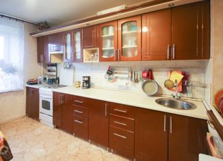 Продается двухкомнатная квартира, 54.5 м2, Ярославль, проспект Фрунзе, 51к2, район Дядьково