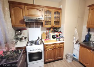 Продам 3-комнатную квартиру, 72.5 м2, Санкт-Петербург, улица Буренина, 1к2, улица Буренина