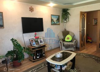 Продам 4-ком. квартиру, 94.6 м2, Темрюк, Юбилейная улица, 18