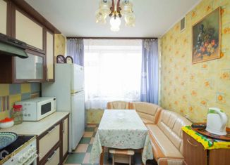 Продам 3-ком. квартиру, 94.3 м2, Тюмень, улица Кузнецова, 6, Калининский округ