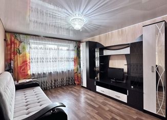 Продам 2-комнатную квартиру, 44 м2, Астраханская область, улица Александрова, 11