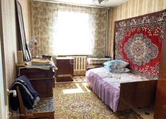 Сдаю в аренду 2-комнатную квартиру, 54 м2, Миасс, улица Степана Разина, 5