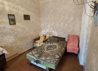 Продам 1-комнатную квартиру, 30 м2, Керчь, Советская улица, 32