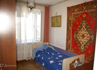 Продаю 3-ком. квартиру, 57.9 м2, Абинск, Комсомольский проспект, 64