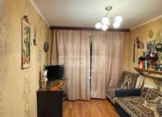 Продается 3-комнатная квартира, 49 м2, Москва, улица Медиков, 28к3, улица Медиков