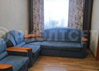 Продам 4-ком. квартиру, 60 м2, поселок городского типа Мурмаши, улица Энергетиков, 7