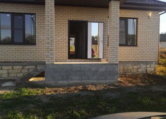 Продаю дом, 94 м2, Ставрополь, микрорайон Чапаевка, улица В. Слядневой, 24