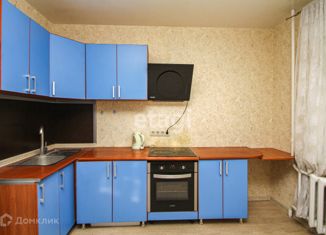 Двухкомнатная квартира в аренду, 64 м2, Тюменская область, улица Муравленко, 3к1