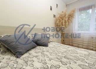 Продам 2-комнатную квартиру, 46.1 м2, Омск, улица Красных Зорь, 83А, Центральный округ