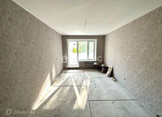 Продам трехкомнатную квартиру, 57 м2, Москва, Барвихинская улица, 22, станция Сетунь