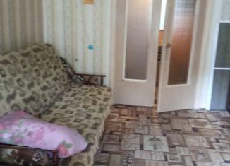 Сдаю 2-комнатную квартиру, 52 м2, Волгоград, улица Петра Гончарова, 9, Краснооктябрьский район