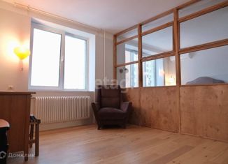 Продажа 2-комнатной квартиры, 50 м2, Москва, Международная улица, 32, Международная улица