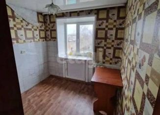Продаю однокомнатную квартиру, 30 м2, Кемеровская область, улица Кучина, 26