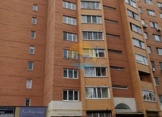 Продаю 2-комнатную квартиру, 63.6 м2, Конаково, улица Васильковского, 1