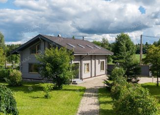 Продается дом, 310 м2, деревня Кучерово