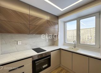 Продается двухкомнатная квартира, 44.3 м2, Бийск, улица Декабристов, 15